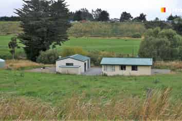 . Monmouth Street, Hampden