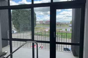 Refurbished First Floor Office with Car Parks