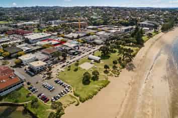 Fantastic retail opportunity in Browns bay