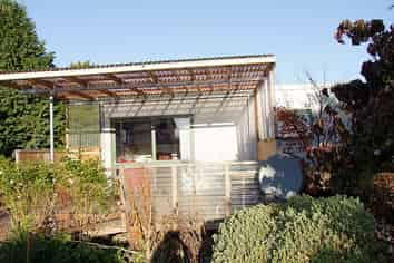  Portable Home, Milton