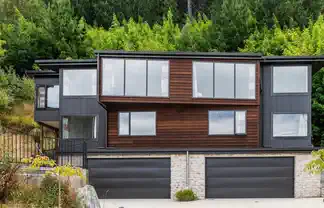 9B St Pauls Court, Queenstown Central