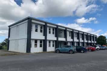 Refurbished First Floor Office with Car Parks