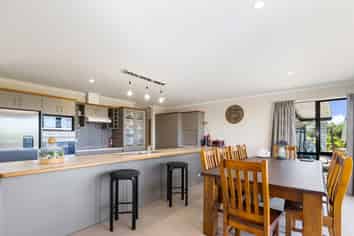 31 Glenroy Place, Tikitere