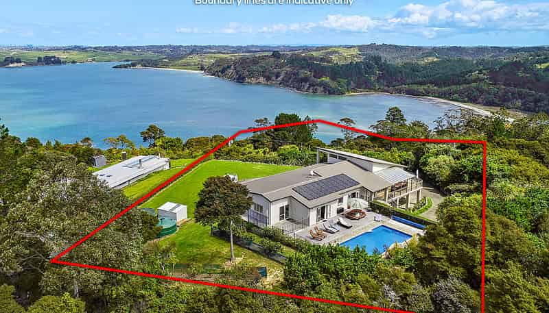 170 Wade River Road, Whangaparaoa