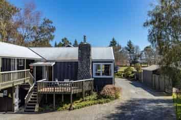 Lodge by the Tongariro