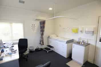 280m² Shakespeare Road Medical/Offices