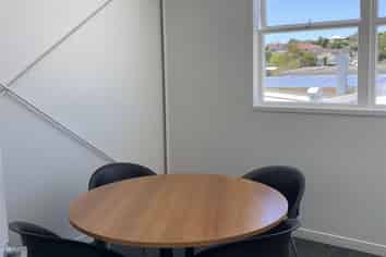 Newly refurbished shared office space in Mt Roskil