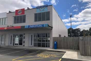 SUBURBAN OFFICE OPTION FOR LEASE OR SALE