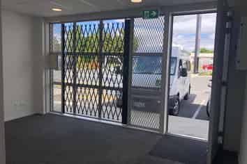 SUBURBAN OFFICE OPTION FOR LEASE OR SALE