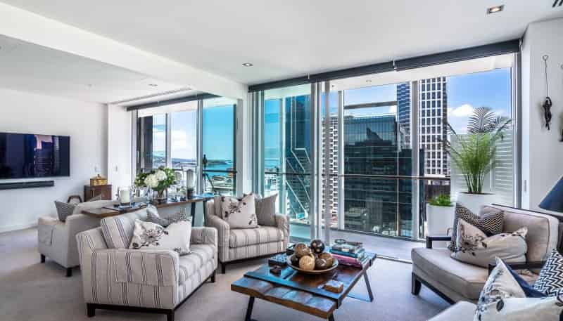 2112-26 Albert Street, 