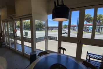 Manukau Road Restaurant 