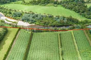 185B and 1 Hikuai School Road, Hikuai, Tairua