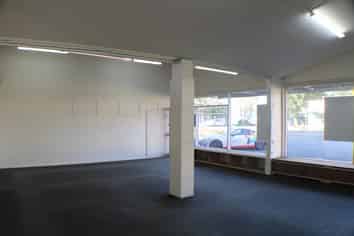 Great store or office in Terrace End 