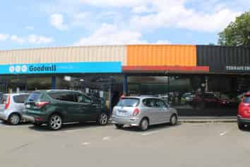 Great store or office in Terrace End 