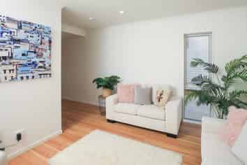 4/47 York Street, Hamilton East