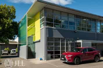 Bright, Modern First Floor Office