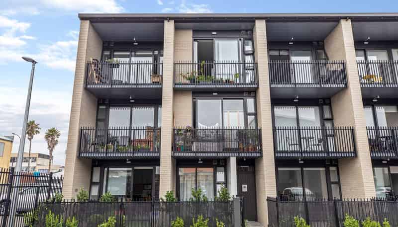 229/20 Mason Avenue, 