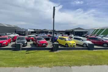 Owner Occupiers / Investors / Developers