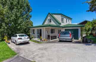 2/30 Forest Hill Road, Henderson