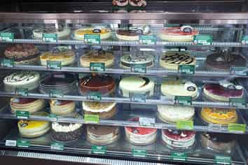 Established Cheesecake Shop Franchise