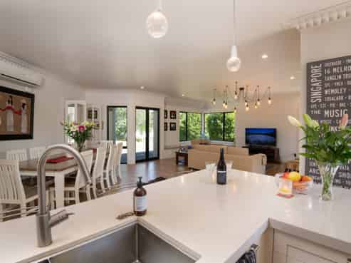 94 Fergusson Gully Road, Cambridge