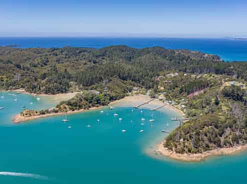 50 Schoolhouse Bay Road, Kawau Island
