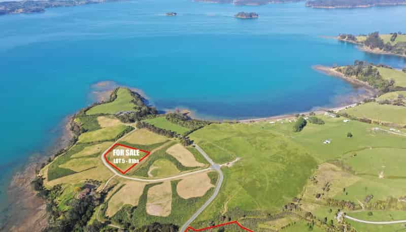 33 Martins Bay Road, Algies Bay