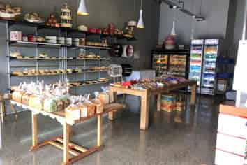 Set up F&B in Manukau 