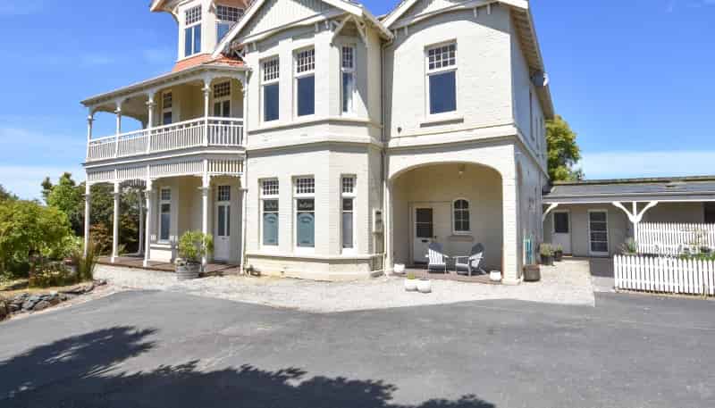 24 Melrose Street, Roslyn