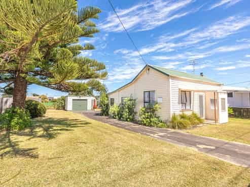 21 Hood Street, Castlecliff