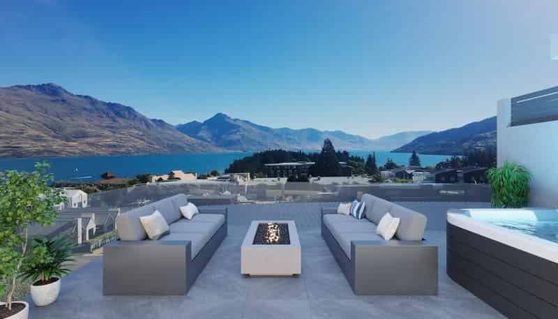 9-13 Hallenstein Street, 