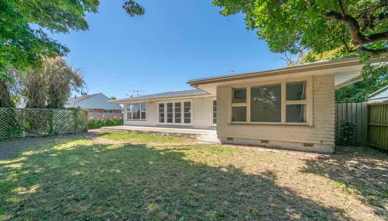 60 Grahams Road, Burnside