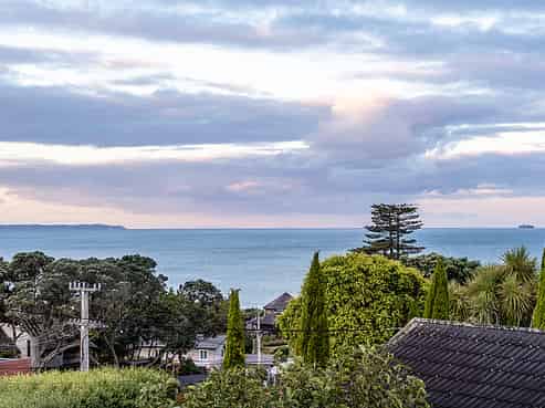 14 Park Rise, Campbells Bay