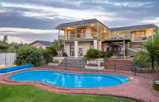 14 Park Rise, Campbells Bay