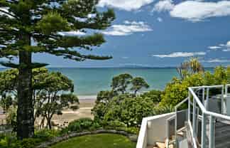 32 Whitby Crescent, Mairangi Bay