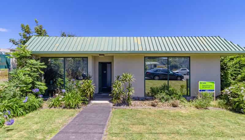 16 Station Road, Marton