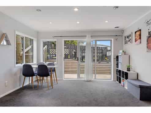 2/272 Glamorgan Drive, Torbay