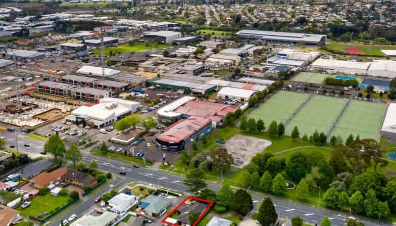 174 Lincoln Road, Henderson