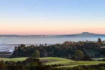 537 Whitford-Maraetai Road, Whitford