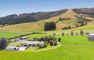 461 Outram-Mosgiel Road, Outram