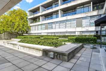 2C/8 Heather Street, Parnell