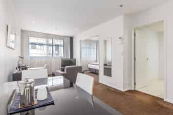 2C/8 Heather Street, Parnell