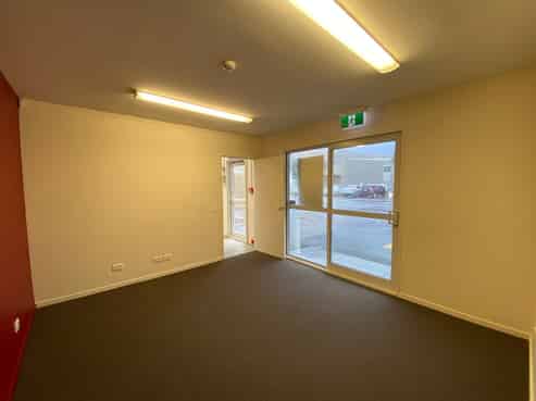 Warehouse/Office - Woolston