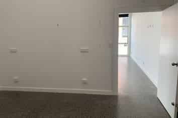 Modern Office/Retail Ground Floor in Newton