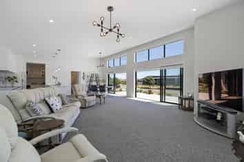 12 Takahe Drive, Paraparaumu Beach