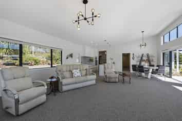 12 Takahe Drive, Paraparaumu Beach