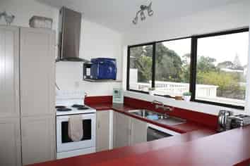 324B Sylvia Road, Whangamata