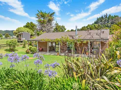32 Edgerley Road, Kaipara Flats