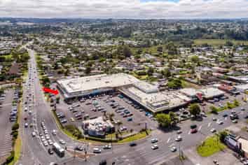 Lincoln Road fully leased investment
