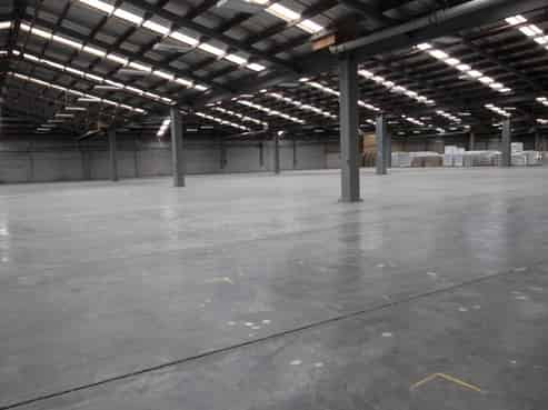 A warehouse option with scale
